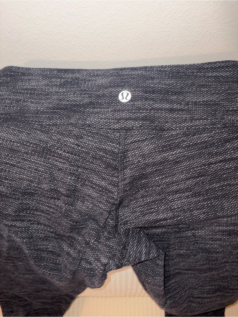Lululemon Black Gray Heathered Full Length Leggings Tagless